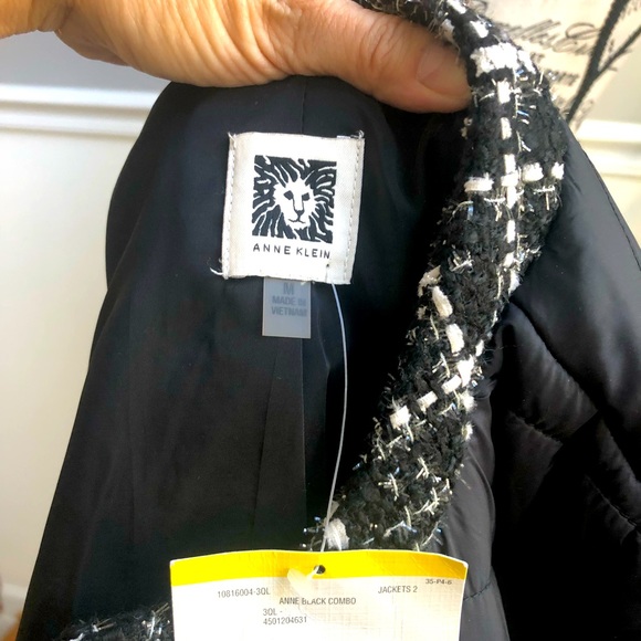 Anne Klein puff jacket medium size NWT - Picture 2 of 6